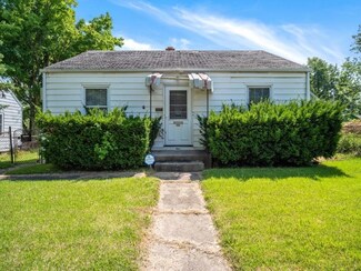 4507 Lafayette St, Fort Wayne, IN 46806