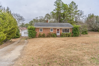 216 Fran Rd, Rockingham, NC 28379