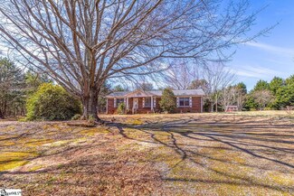 241 Lockhart Cir, Landrum, SC 29356