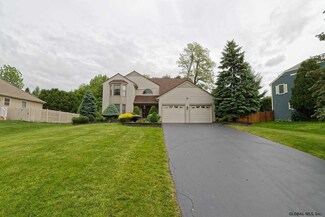 605 Somerset Dr, Slingerlands, NY 12159