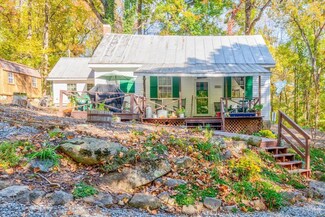 1017 Karnes Rd, Bedford, VA 24523