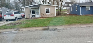 1365 Edna St, Huntington, IN 46750