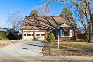 2142 S Zephyr St, Lakewood, CO 80227
