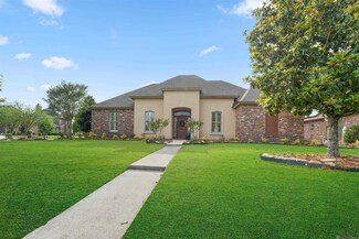 6239 Royal Lakes Estates Ave, Gonzales, LA 70737