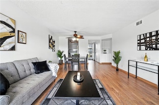 955 E 3rd St Unit 304, Long Beach, CA 90802
