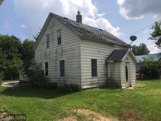 764 1st St E, Deer River, MN 56636