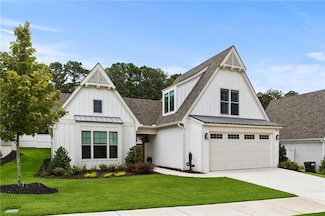 305 Arbor Garden Cir, Newnan, GA 30265