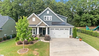 500 Briar Oaks Ln, Simpsonville, SC 29681