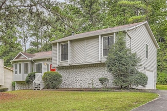 1945 Chateau Ln, Lithia Springs, GA 30122