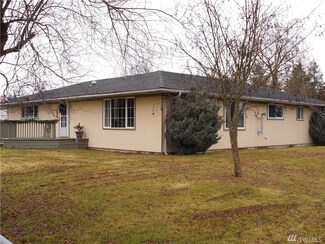 104 SE 1st St, Chehalis, WA 98532
