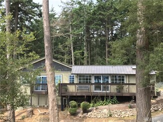 82 Albert St, Orcas Island, WA 98279