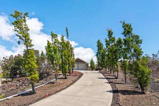 92-2033 Coral Pkwy, Captain Cook, HI 96771