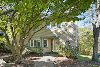 29 Lebeaux Dr, Shrewsbury, MA 01545