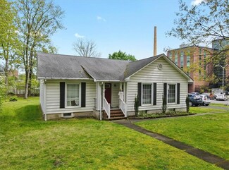 122 Ransberry Ave, East Stroudsburg, PA 18301
