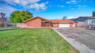 2209 N Villa Maria Rd, Claremont, CA 91711