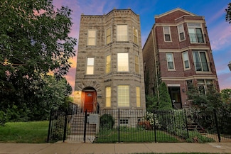 4527 S Saint Lawrence Ave Unit 2, Chicago, IL 60653