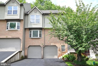 114 River Bend Park Unit 114, Lancaster, PA 17602