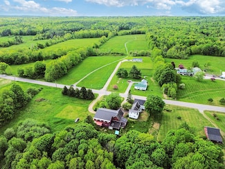 80 Oakland Rd, Fairfield, ME 04937