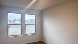 1060 Primrose Ln, Pilot Point, TX 76258