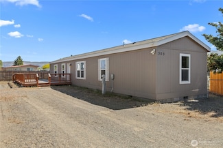 303 Fafnis Place SW, Mattawa, WA 99349
