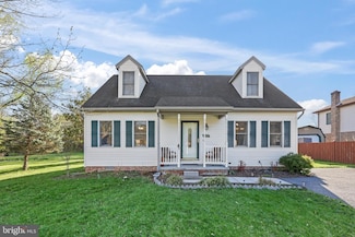 211 Bluebird Dr, Stephens City, VA 22655