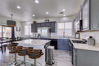 2929 Salado Creek Ave, North Las Vegas, NV 89081