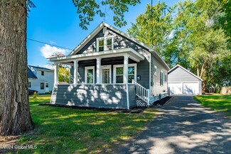 2520 2nd Ave, Schenectady, NY 12303