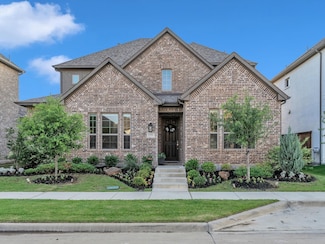 12751 Royal Oaks Ln, Farmers Branch, TX 75234
