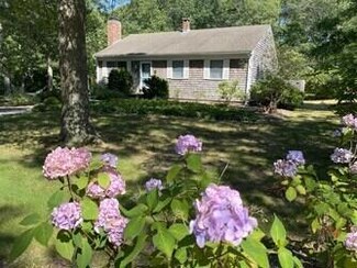 30 Lowell Dr, Orleans, MA 02653