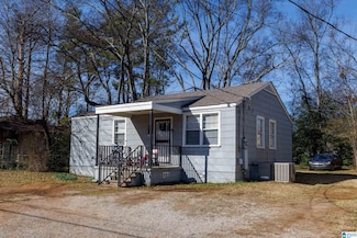 1776 Alemeda Ave SW, Birmingham, AL 35211