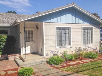 860 Cambridge Ave, Menlo Park, CA 94025