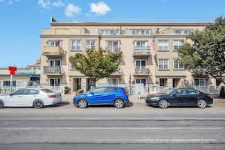 10314 Rockaway Beach Blvd Unit 2b, Rockaway Park, NY 11694