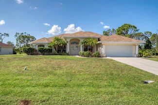 120 Tournament Rd, Rotonda West, FL 33947