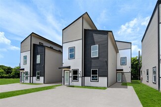8159 Tate St, Houston, TX 77028