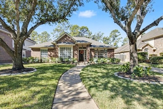 1102 Hathorn Way Dr, Houston, TX 77094
