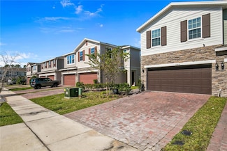 1286 Wispy Cypress Dr, Kissimmee, FL 34746