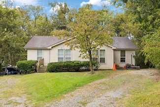 3245 Niagara Dr, Nashville, TN 37214