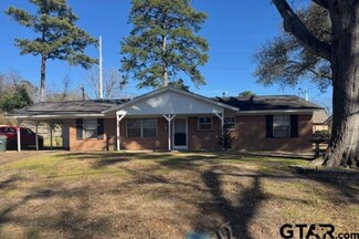 3024 Meadowlark Ln, Tyler, TX 75701
