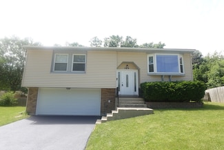 364 S Waverly Ct, Elgin, IL 60120