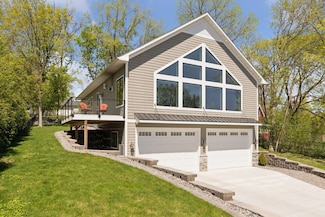 1929 Fagerness Point Rd, Wayzata, MN 55391