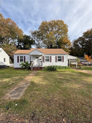 66 Cavalier Rd, Hampton, VA 23669