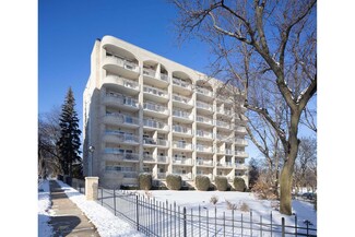 3300 W 32nd St Unit 603, Minneapolis, MN 55416