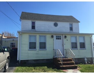 5 Briercliffe Rd, Fairhaven, MA 02719