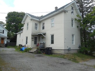 98 Fern St, Bangor, ME 04401