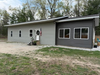 1581 Lone Pine (West) Dr, Baldwin, MI 49304