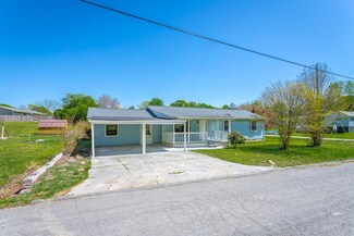 38 Williams Ln, Rossville, GA 30741