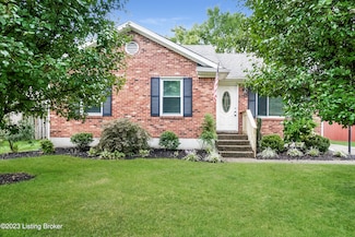 8320 Silver Fox Rd, Louisville, KY 40291