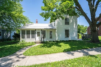 600 S 3rd Ave W, Newton, IA 50208