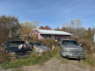 126 Boston Rd, Winterport, ME 04496