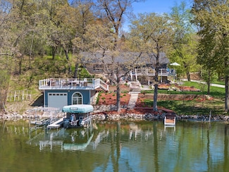 W332N6131 County Road C, Nashotah, WI 53058